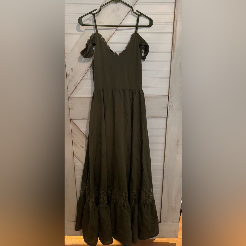 Joyfolie Elegant Olive Green Maxi Dress